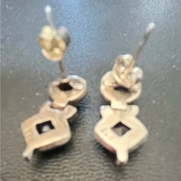 VTG Sterling Amethyst Post Earrings - Picture 2 of 3